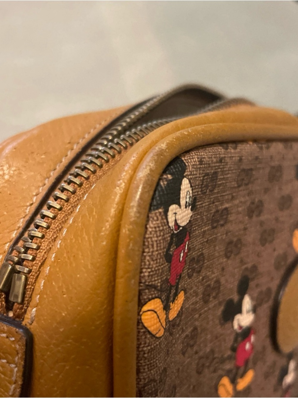 Gucci X Disney Mickey Mouse Crossbody Bag Authentic GG Coated Canvas Preowned - Picture 6 of 11
